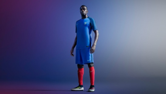 Prancūzijos futbolo rinktinės namų apranga