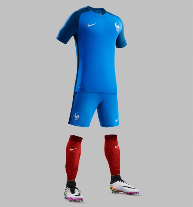 Prancūzijos futbolo rinktinės namų apranga
